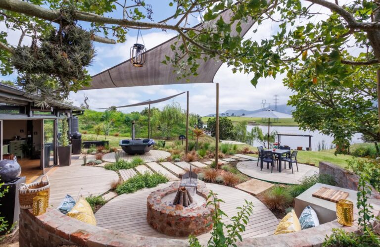 Naughty by Nature: Adults-Only Luxury Couples Cabin on the Garden Route